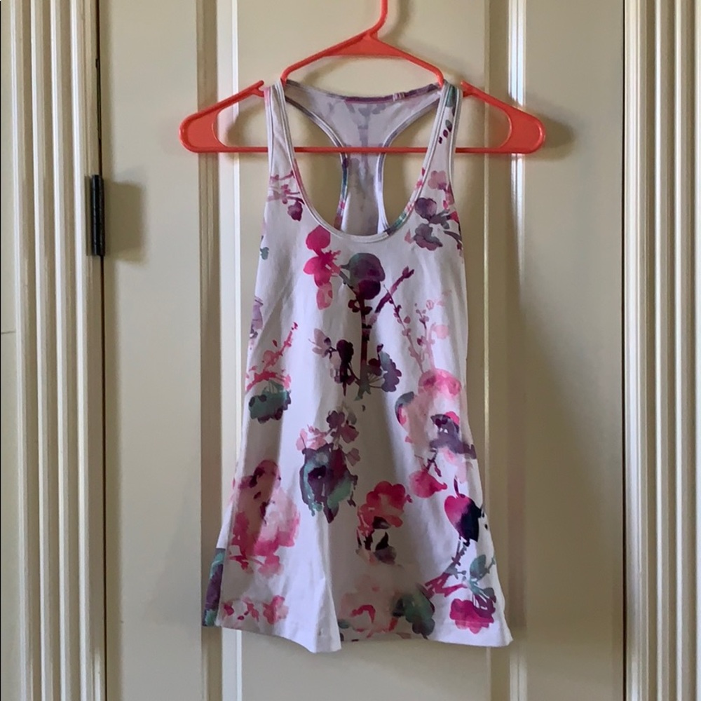 LuluLemon form fitting racer back tank